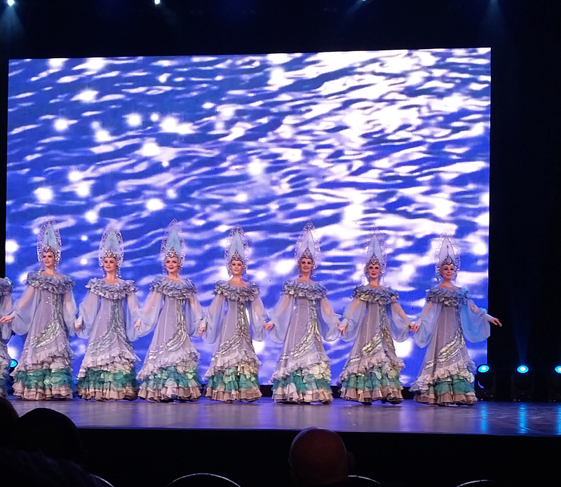 Выступление ансамбля 