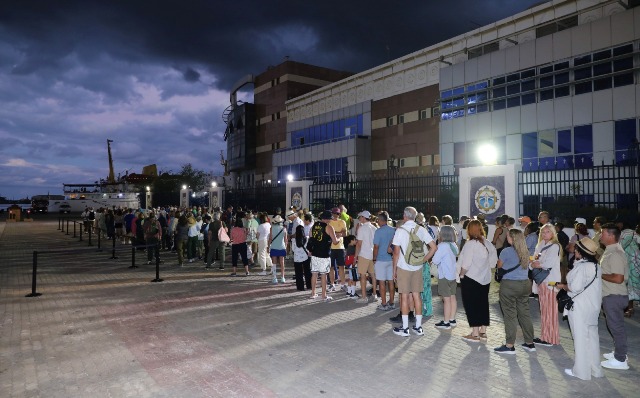 лайнеры, фото gate.ahram.org.eg