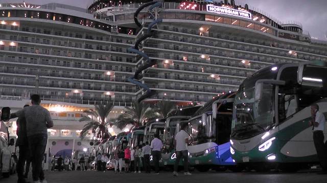 лайнеры, фото gate.ahram.org.eg