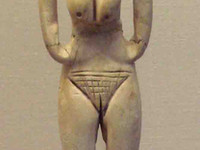 Статуя женщины из слоновой кости эпохи Бадари