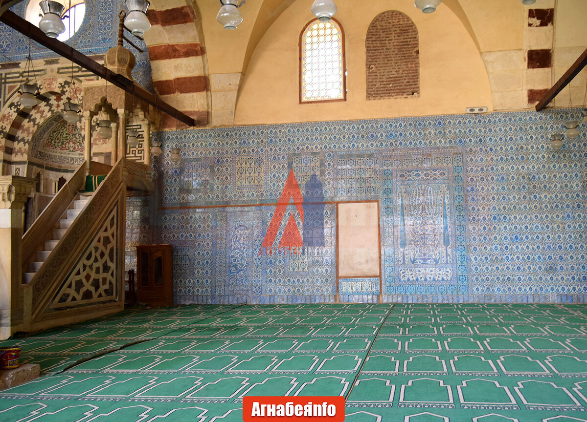 Внутри голубой мечети, Красная улица Каир, автор Агнабея.info