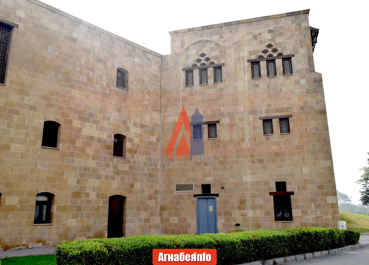 Красная улица Каир, автор Агнабея.info