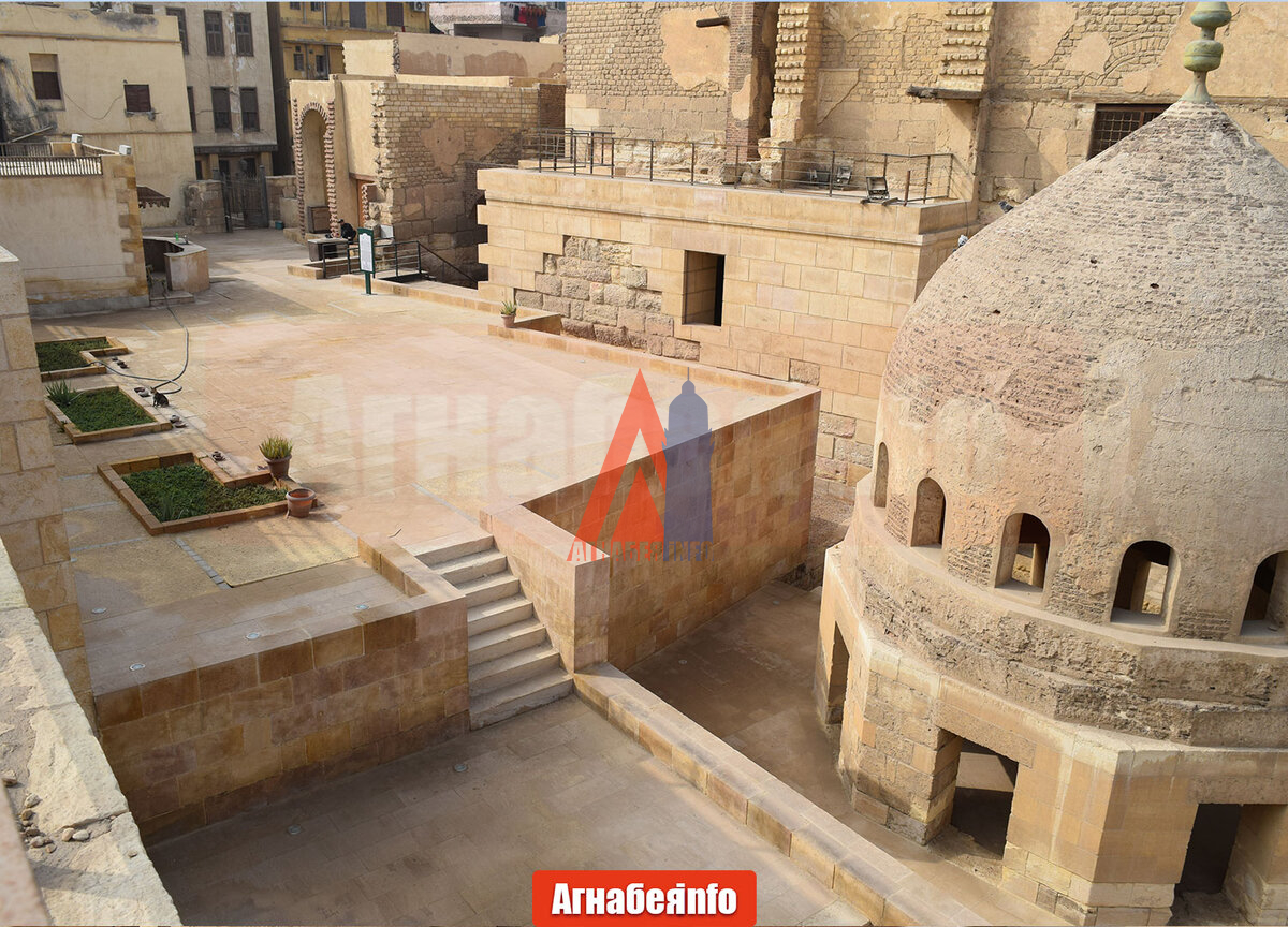 Красная улица Каир, автор Агнабея.info