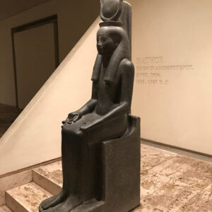 статуя Хатхор, egyptvacationtours.com